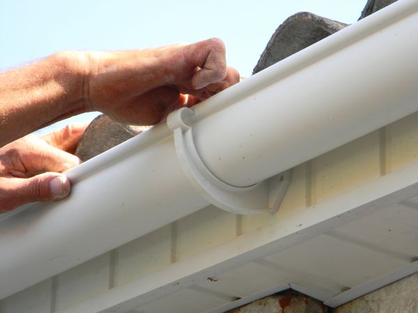 Plastic Gutter Repair in Jasper